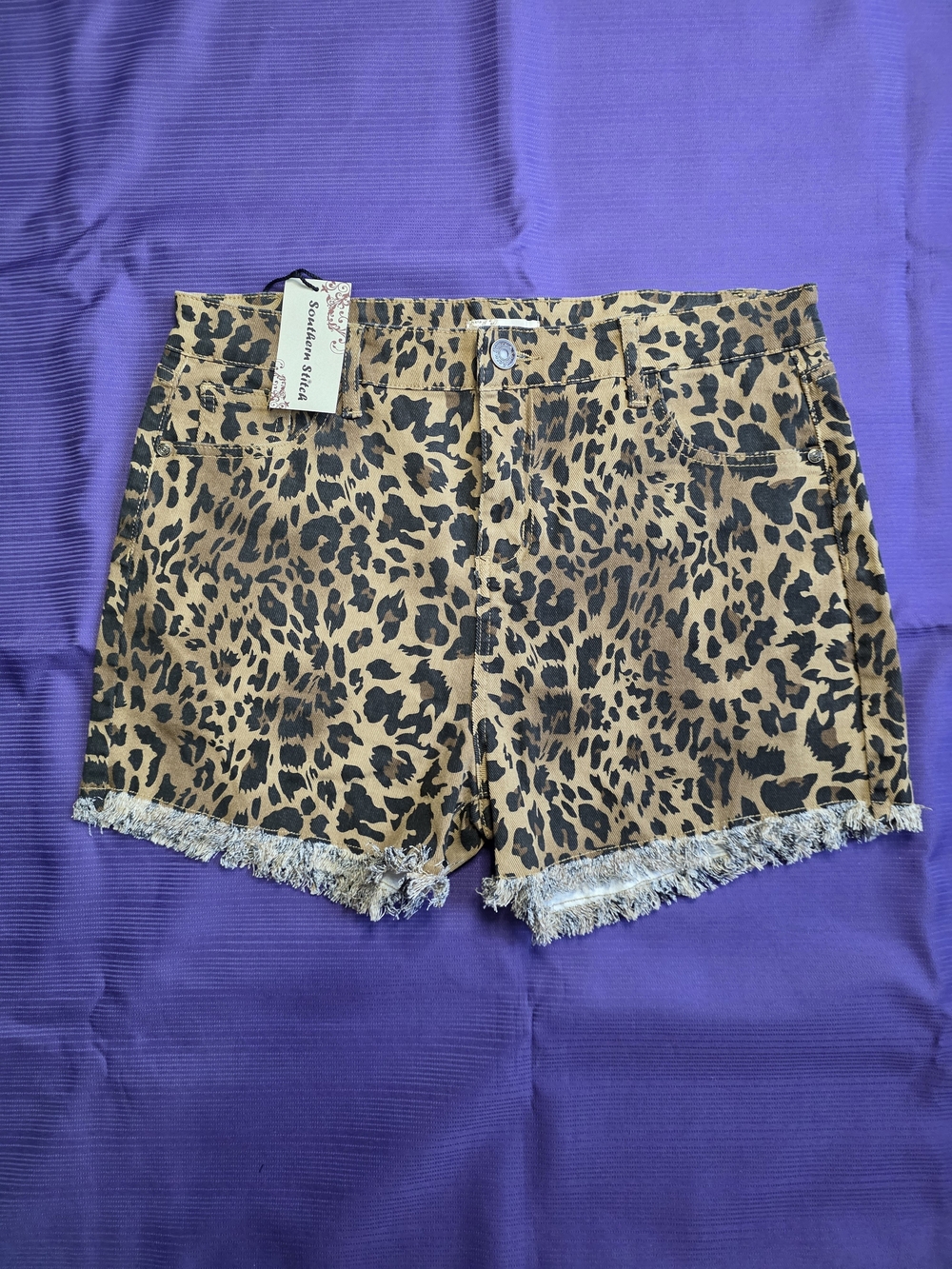 High-Rise Leopard Print Frayed Hem Denim Shorts - Brown/Black